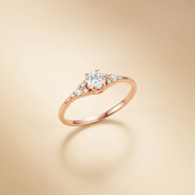Zásnubní prsten s výběrem písmene a lab-grown diamanty Diana 167282