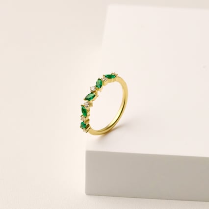 Half-eternity prsten ze zlata se zelenými smaragdy Zubin