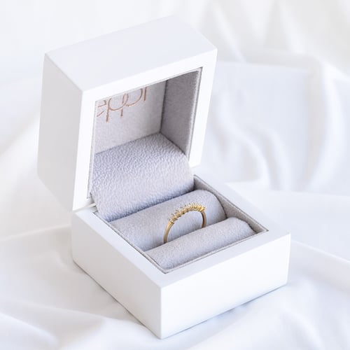 Stříbrný eternity prsten s lab-grown diamanty Betsy