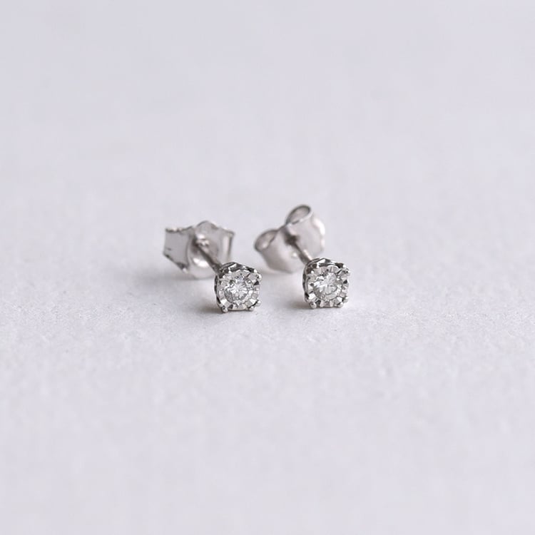 Minimalistické bezel náušnice s moissanity Ammanda 105144