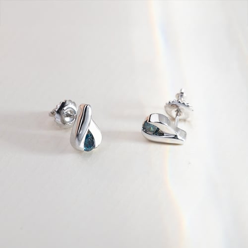 Platinový set minimalistických šperků s modrými diamanty Hinto