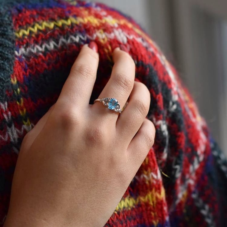 Prsten z bílého zlata 106892