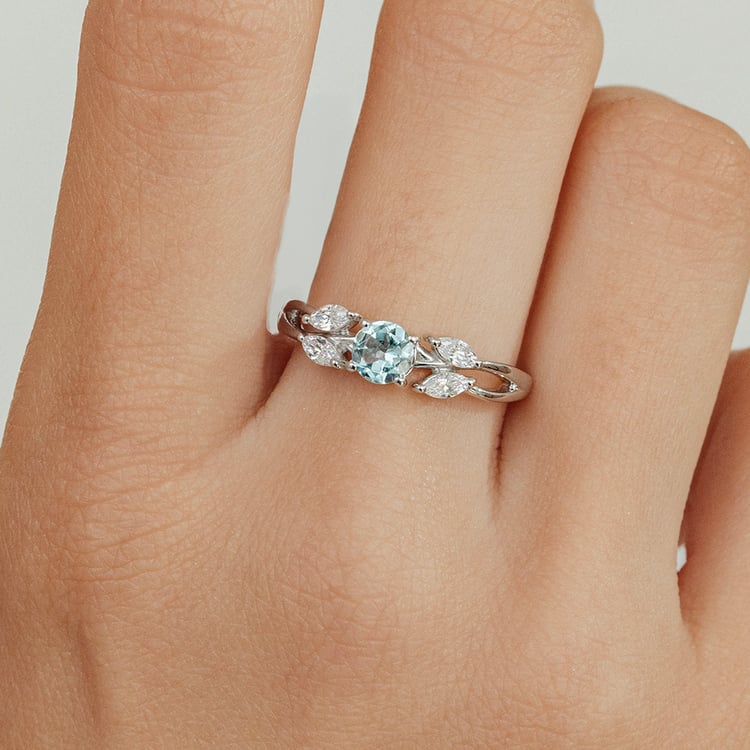 Zásnubní prsten s akvamarínem a moissanity Halym 162533