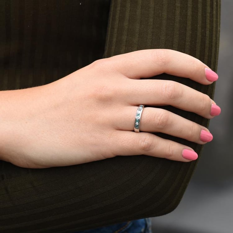 Platinový prsten plný diamantů 49764