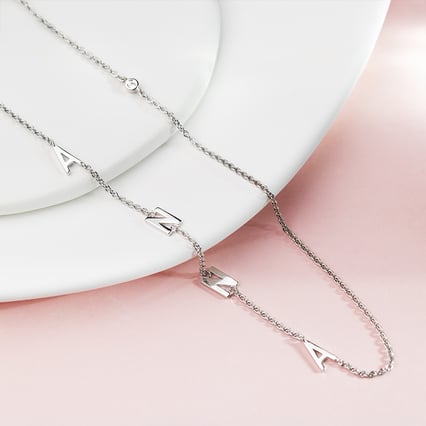 Stříbrný náhrdelník se 4 písmenky podle vaší volby a lab-grown diamantem