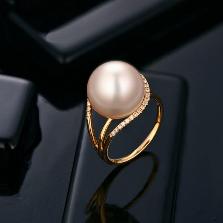 Perlový prsten s diamanty 13213