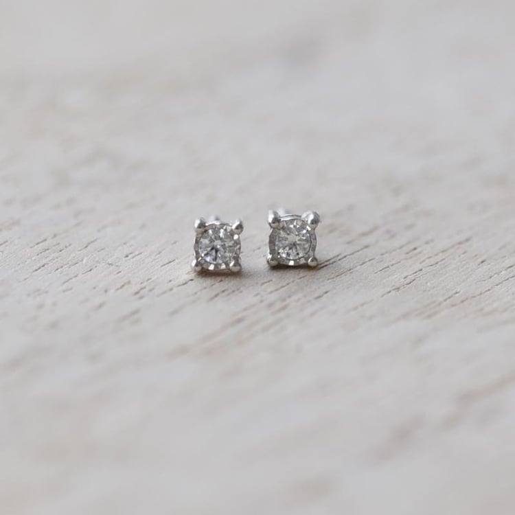 Diamantové zlaté náušnice 75639