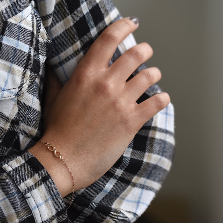 Zlatý fashion náramek 62344