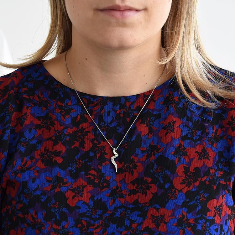 Stříbrný přívěsek s diamantem 86240