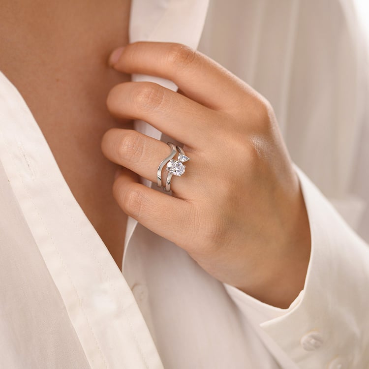 Romantický zásnubní set atypických prstýnků s diamanty Flora 156819