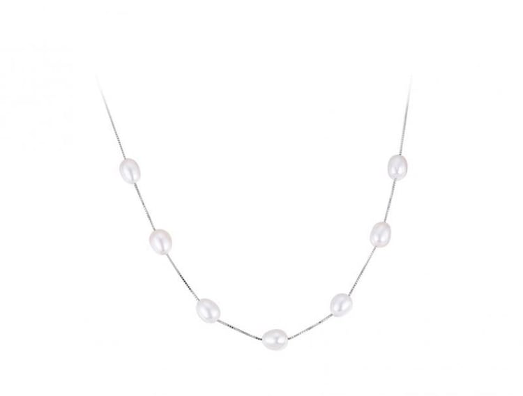 Stříbrný náhrdelník