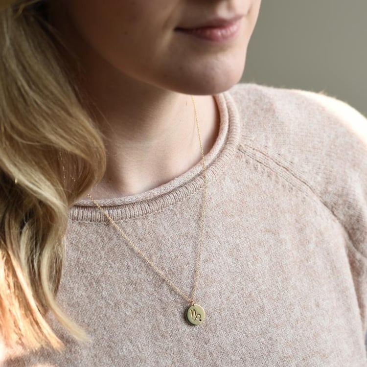 Zlatý přívěsek se znamením Kozoroh 51586