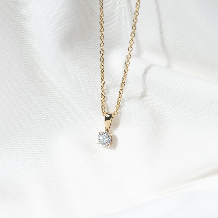 Přívěsek s výběrem karátové váhy lab-grown diamantu Alexen 131132