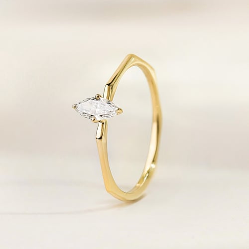 Zlatý prsten s lab-grown diamantem Julia