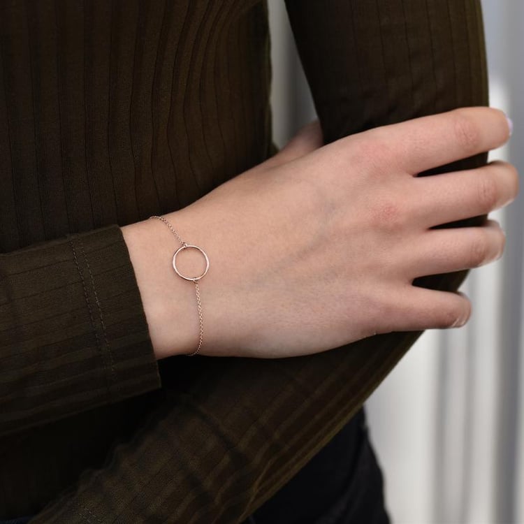 Stříbrný minimalistický náramek Karma 103030