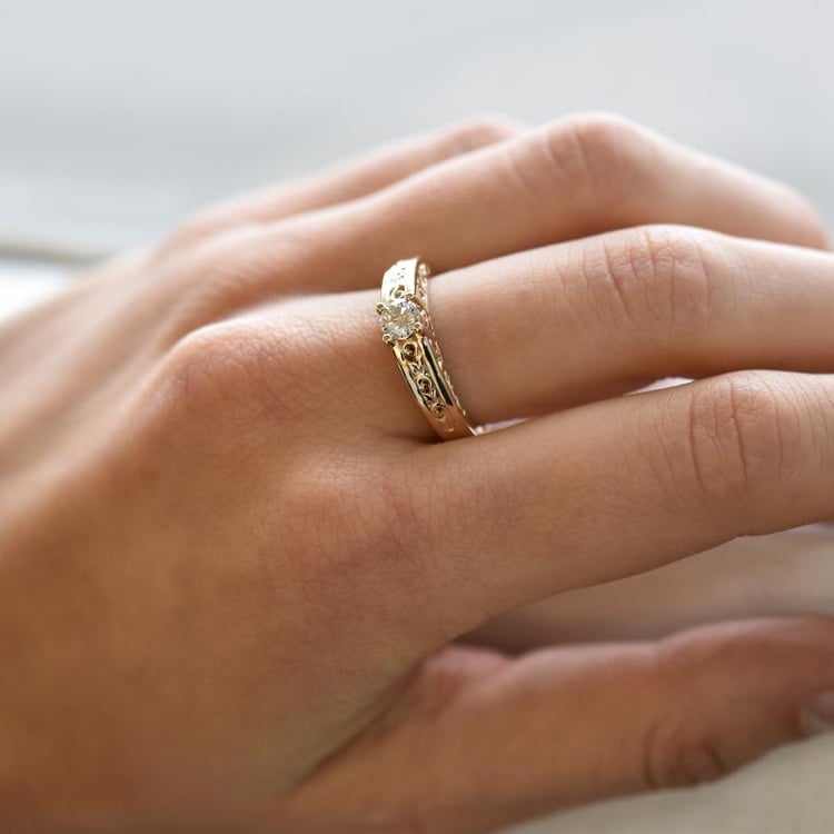 Zlatý zásnubní prsten 27200