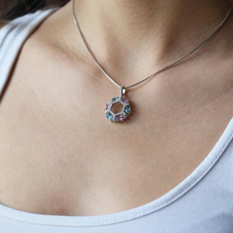 Stříbrný náhrdelník 15124