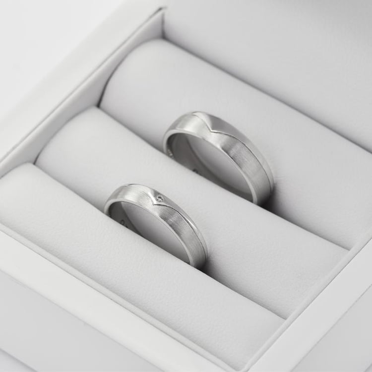 Snubní prsteny z platiny 29330