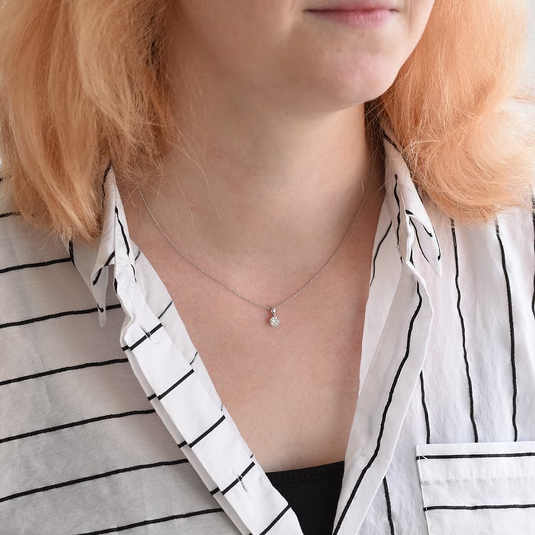 Náhrdelník s moissanitem 72064