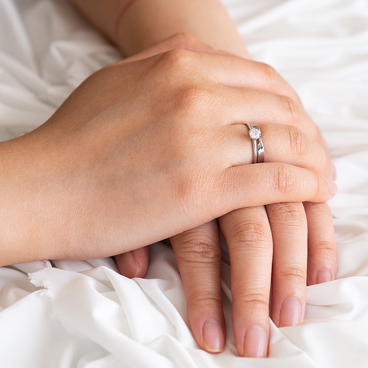 Elegantní snubní prsteny z platiny Modeste 120736