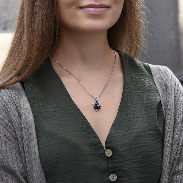 Stříbrný perlový náhrdelník Keris 49301