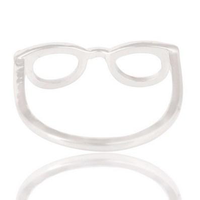 Prstýnek ze stříbra 8941