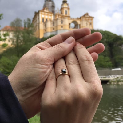 Zásnubní prsten s černým diamantem