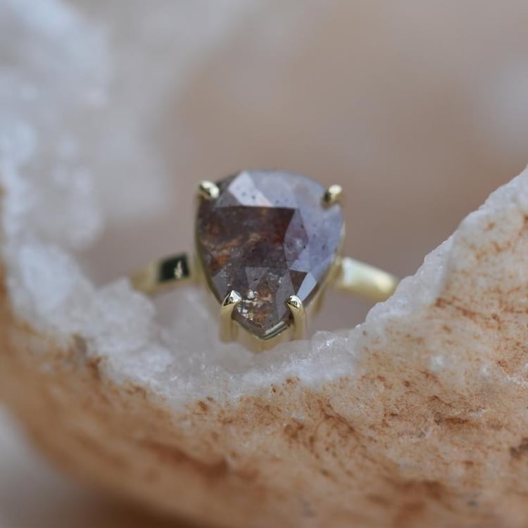 Prsten se salt and pepper diamantem ze zlata 44216