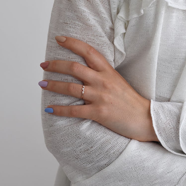 Zlatý zásnubní prsten s diamanty 67444