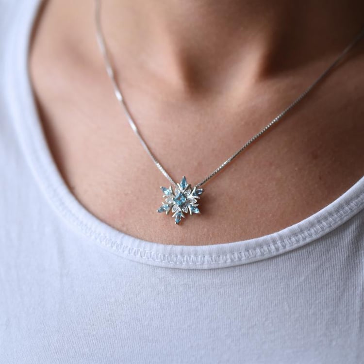 Náhrdelník ze stříbra 15212