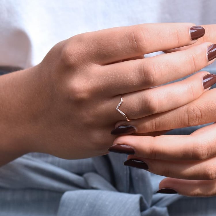 Zlatý snubní prsten 39081