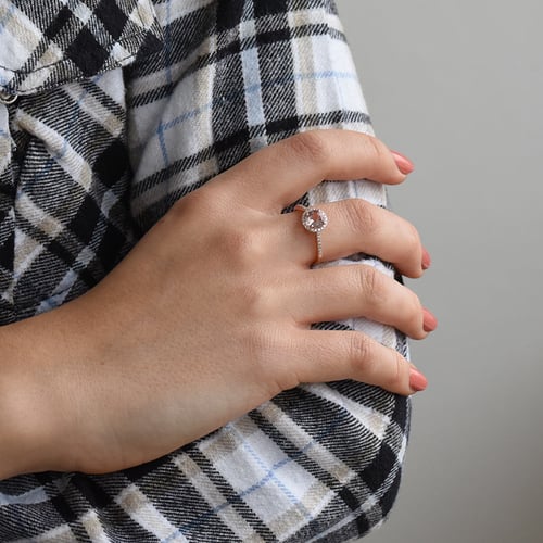 Prsten z růžového zlata s morganitem a diamanty Xana
