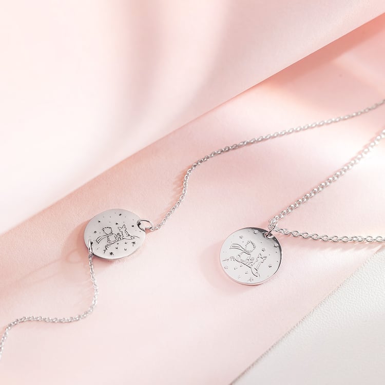 Stříbrný přívěsek Malý princ s liškou a gravírem 157484