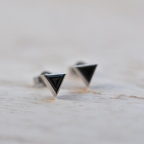 Zlatá sada šperků s triangle černými diamanty Weste