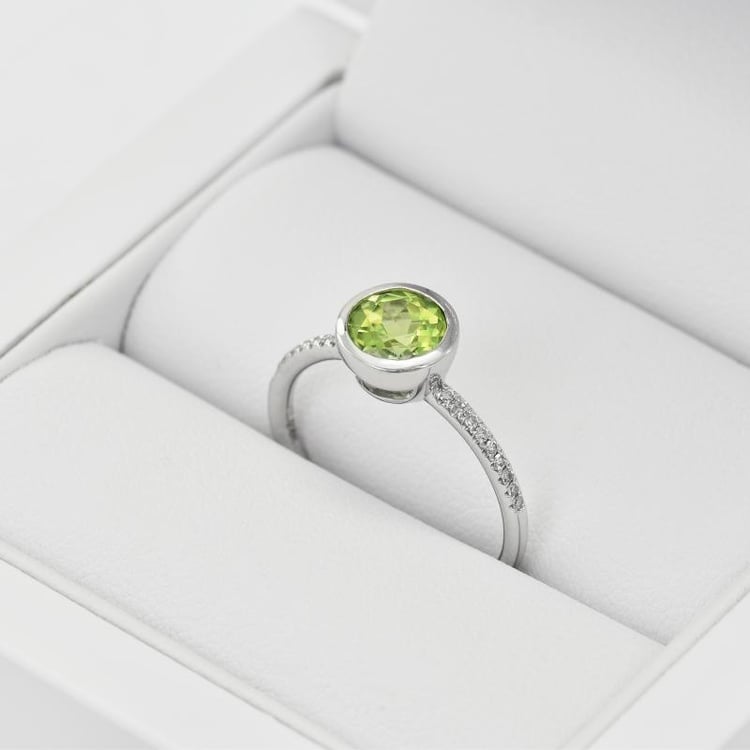 Olivínový zlatý prsten 30744