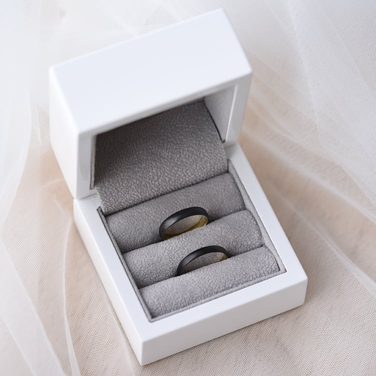 Zlaté snubní prsteny 58687