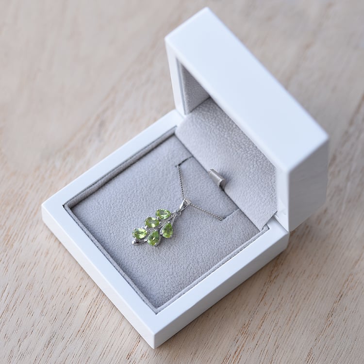 Romantický stříbrný přívěsek 60101