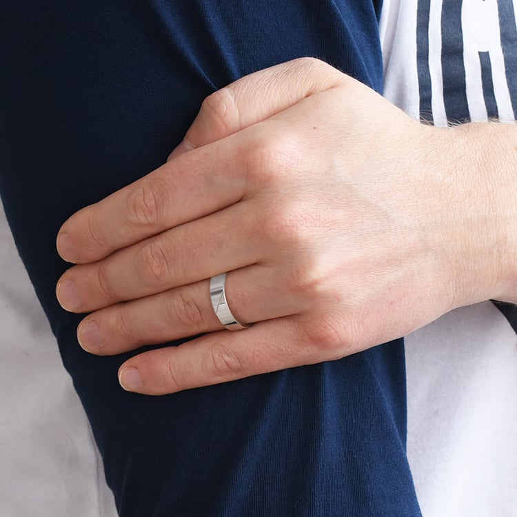 Trendy snubní prsteny ze zlata s diamanty Mert 114351