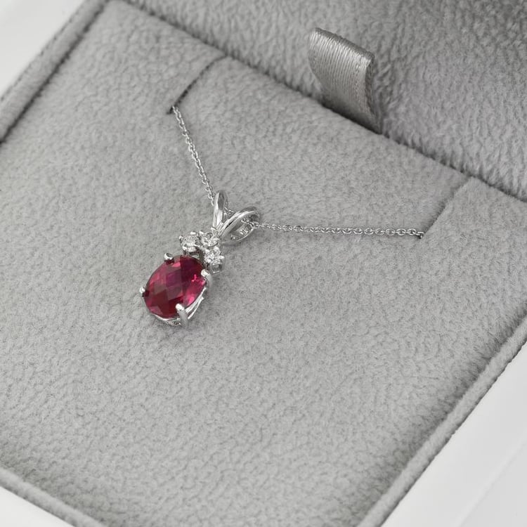 Zlatý přívěsek 38852