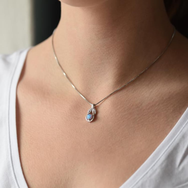 Náhrdelník s opálem a zirkony 15105