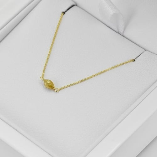 Zlatý choker se žlutým diamantem Melodei