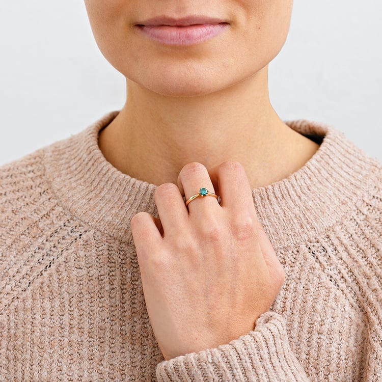 Zlatý zásnubní prsten s modrým diamantem Iravan 133249