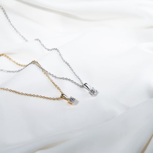Přívěsek s výběrem karátové váhy lab-grown diamantu Alexen