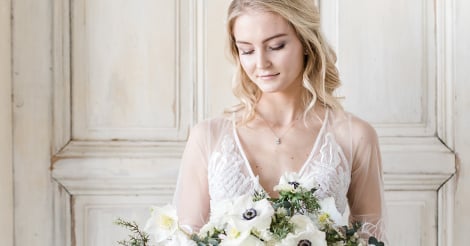 Jak vybrat šperky ke svatebním šatům