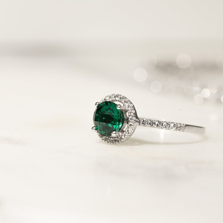 Prsten ze zlata se smaragdem a bílými topazy Maala 129967