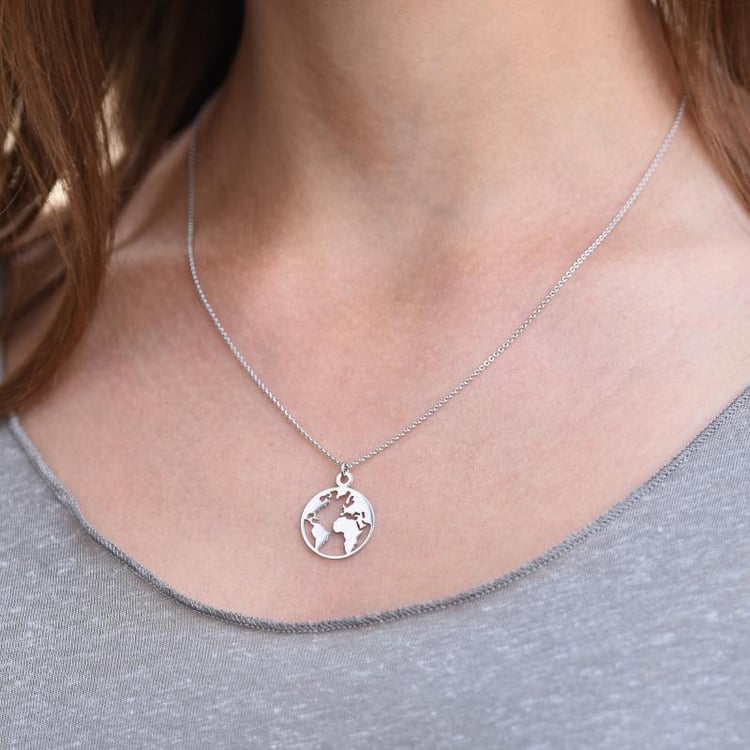 Platinový náhrdelník s mapou světa 71743