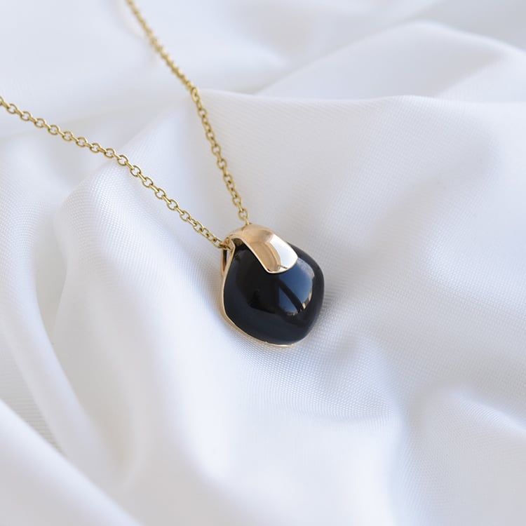 Zlatý náhrdelník s černým onyxem 81599