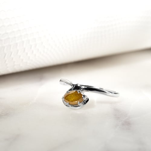 Atypický zlatý prsten s marquise salt and pepper diamantem Tulio