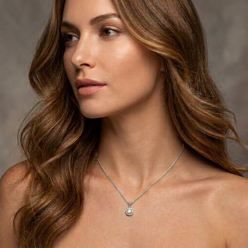 Romantický přívěsek s lab-grown diamanty Danny