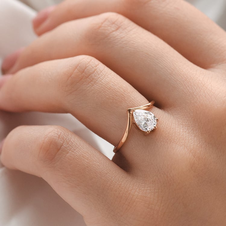 Výjimečný zásnubní prsten 154853